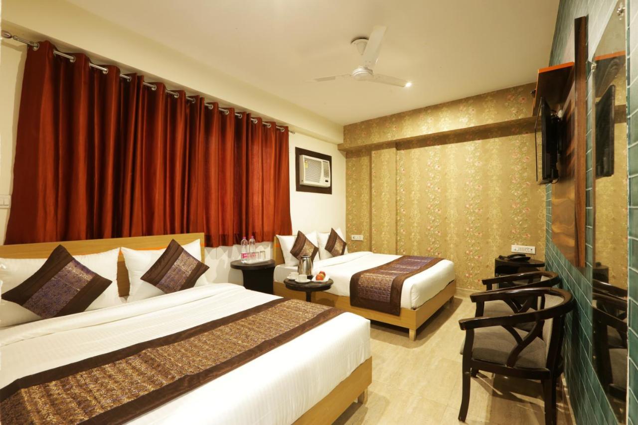 Hotel Airport Star New Delhi Buitenkant foto
