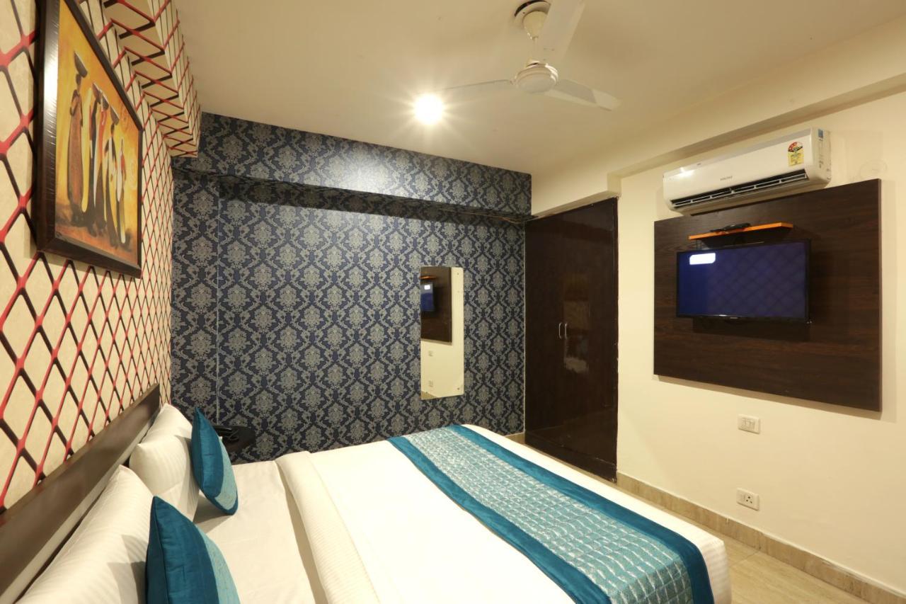 Hotel Airport Star New Delhi Buitenkant foto