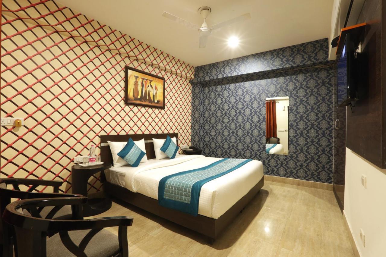Hotel Airport Star New Delhi Buitenkant foto