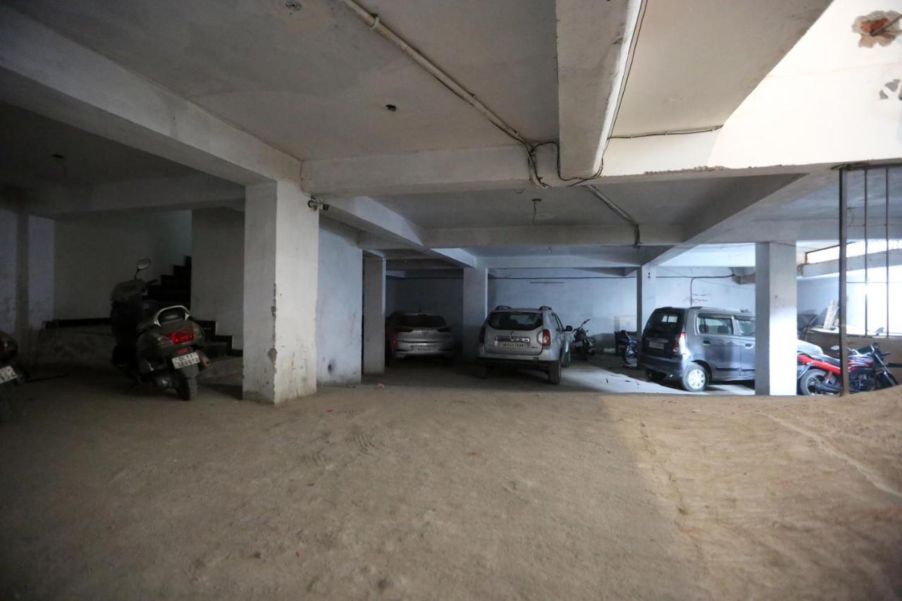 Hotel Airport Star New Delhi Buitenkant foto